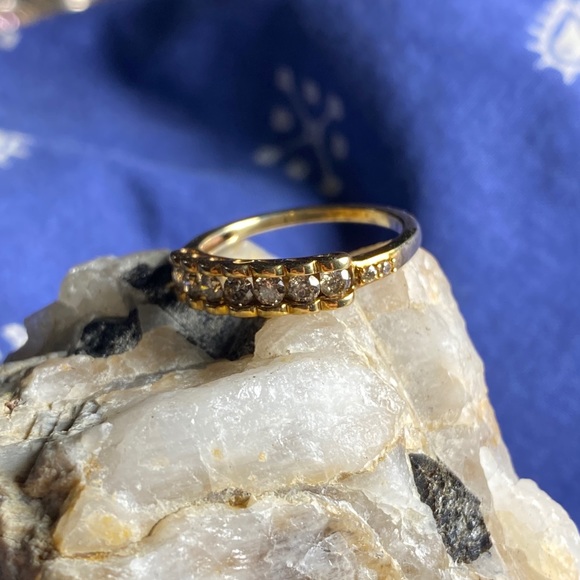 10k Yellow Gold Large Diamond Ring - Picture 13 of 14